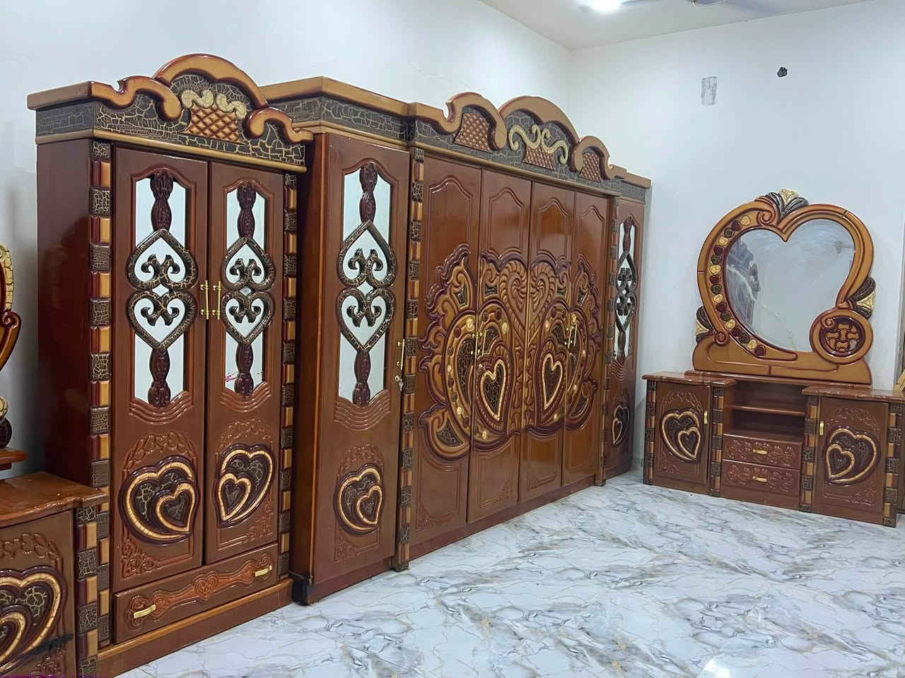 غرفة نوم ام السته تزكام نجاره مو سوكيه كبس للبيع سعره مناسب الاتصال *********** عنوان ناصريه منطقة السبل قرب سجن الاصلاحي
