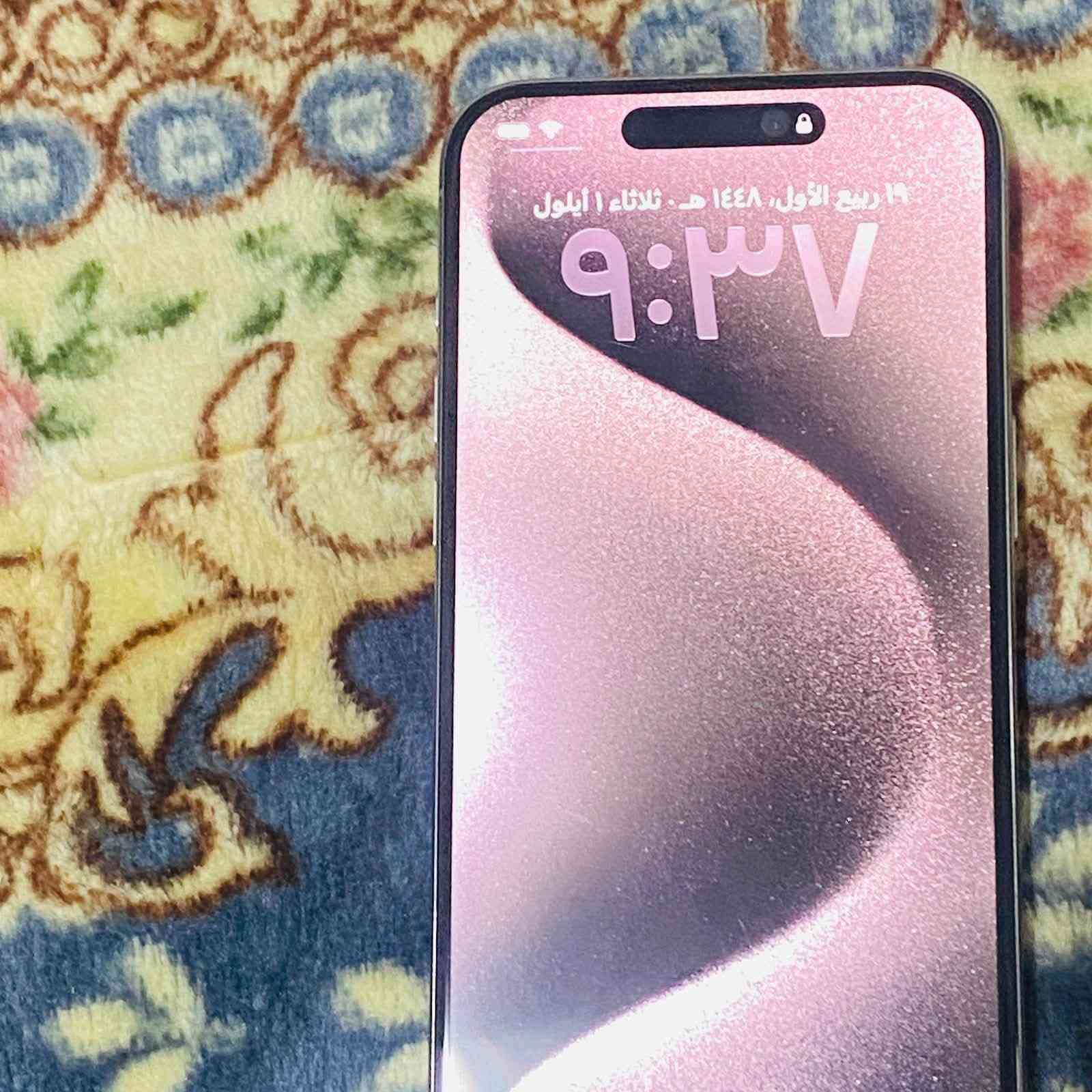 السلام عليكم iPhone 15 pro max
آيفون15 برو ماكس للبيع

ذاكرة 512 

بطاريه 88🔋

عدد الدورات555 

الجهاز نضيف حيل  من كل النواحي 

السـعـر: مليون و200 وبيه مجال 

***********
