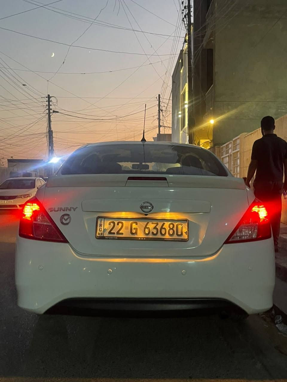 نيسان سني 2021 🤍

للبيع نيسان سني موديل 2021، وارد هندي.

* رقم: أربيل.
* الممشى: 122 ألف كيلومتر.

السيارة جاهزة للاستخدام، والفحص خير دليل بيه فقط بارد واحد في الباب .
. 
!. السعر: 110 وبيه مجال 
. 
📍 عنوان السياره:
بغداد - حي الجهاد - حي الحسين .

📞 للاستفسار:
***********.
