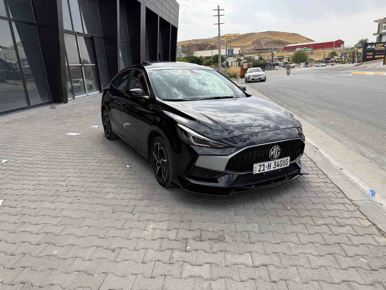 mg gt 2022
فوول مواسه‌فات تۆربۆ  لۆكجه‌ری 
ڕادار بریك ئۆتۆ كامیره‌ ٣٦٠  
پارچه‌ و په‌ڵه‌یه‌ بۆیاخه‌ بی ناوگردن ره‌سمی سۆنه‌رم داناوه‌
سعری ١١٠ مجال 
*********** Singapore

