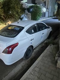 نيسان صني • ٢٠١٥ • مضروب
