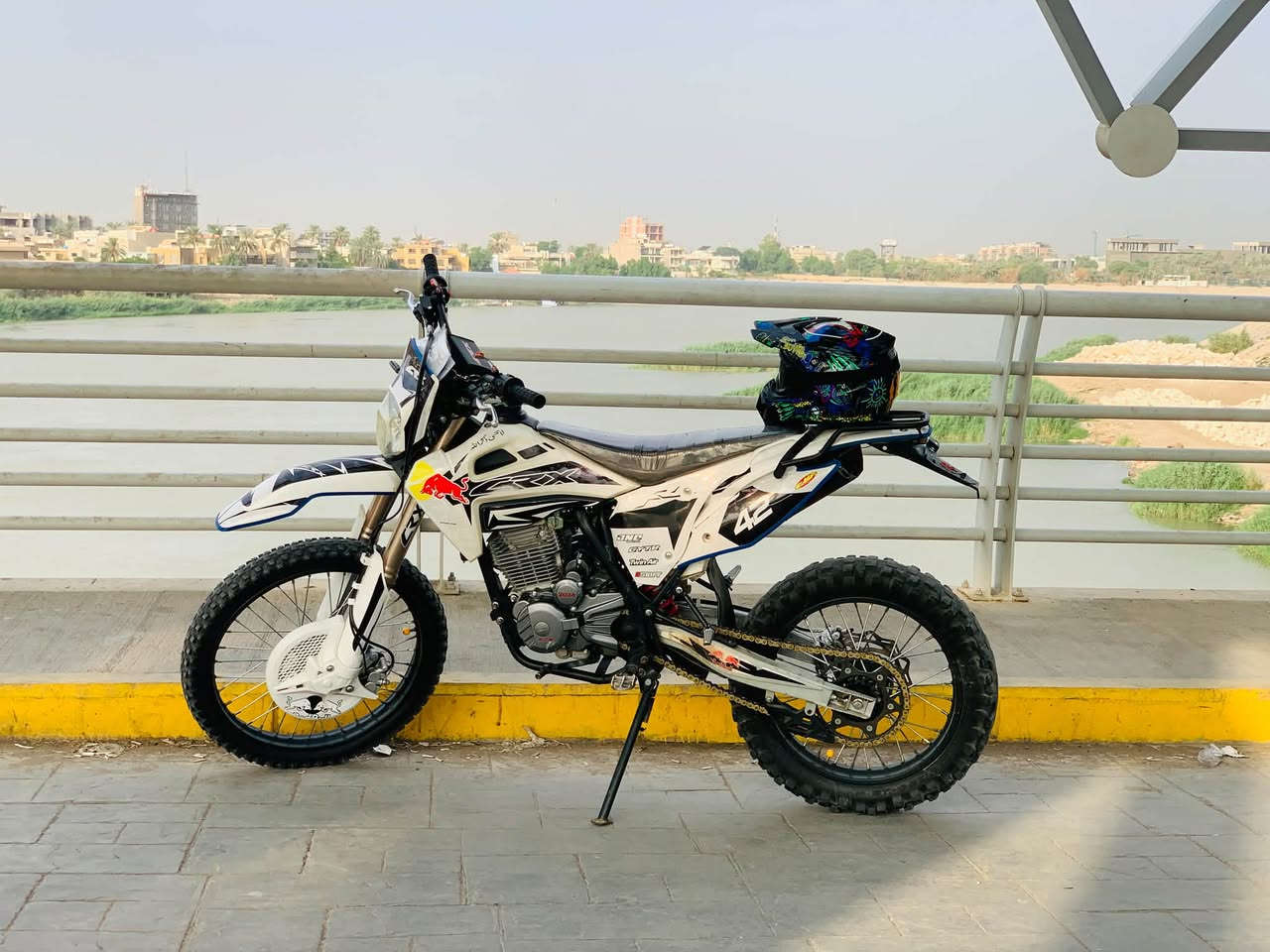 SRX • ٣٠٠ • ٢٠٢٤