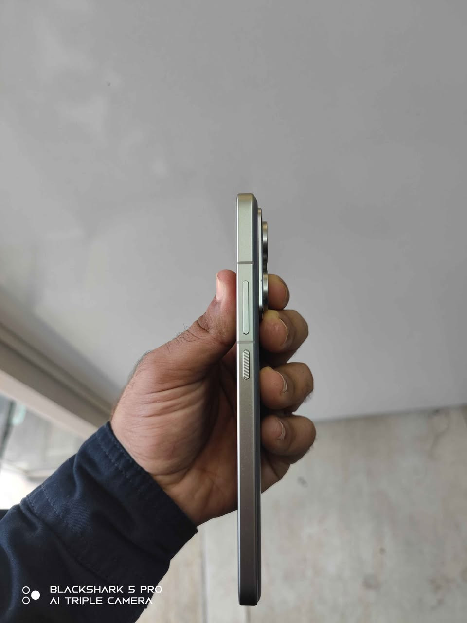 Mi 14T Pro
Global 2 Sem
1TB
Kaml ashya 100%100xawen
Patri 94
600hazaru majale kam
La karkukm gayandn haya
***********
..........
شاومي14تي برو
نسخة عالمية دبل سيم
كامل ملحقات 
نضافة100بالمية
بطارية 94
ذاكرة تيرا
مكاني كركوك توصيل متوفر
*********** كركوك, العراق

نص مكتوب في الصور:
- BLACKSHARK 5 PRO AI TRIPLE CAMERA