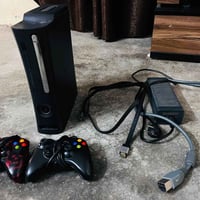 اكس بوكس • مهكر • ٨٨ لعبة