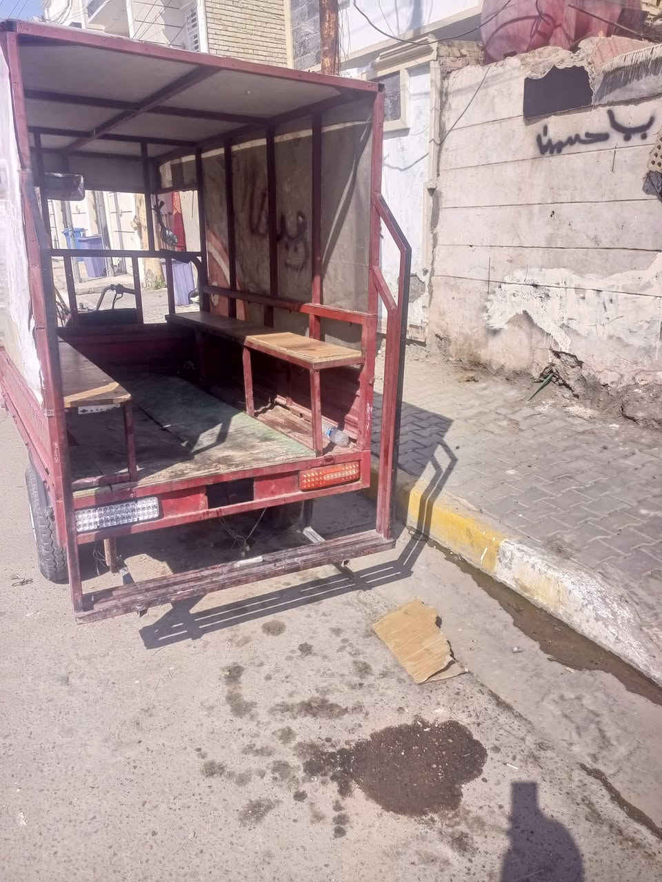 السلام عليكم ستوته للبيع موديل 2013دايوان نضيفه مال خبزه عنوان حسينيه مال الراشدية سعر 950 بيعه مجال قليل رقم***********@
