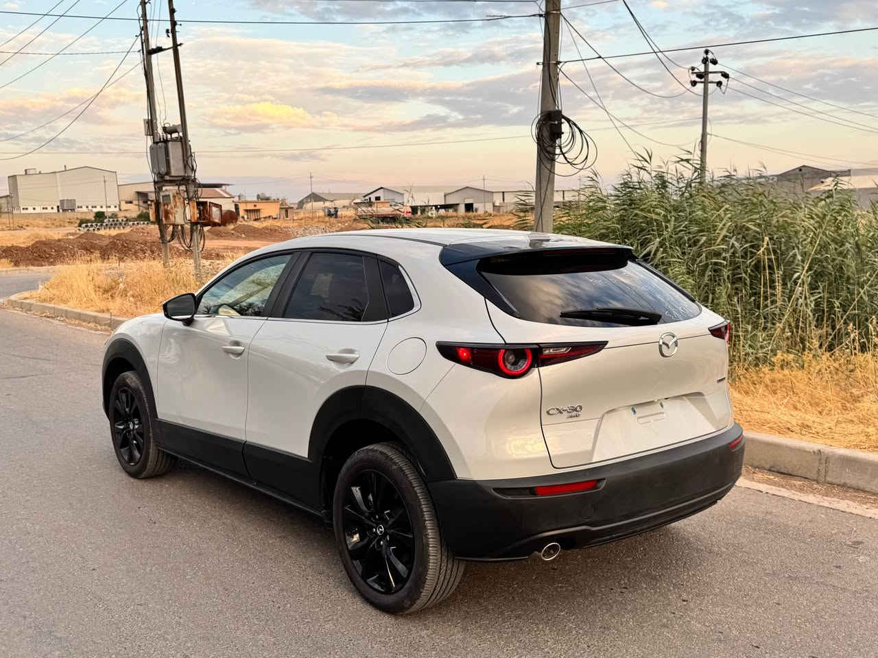 مازده CX30 بوند جملخ صبخ بدون دواخل ارباك سترين سيستم شرت ترقيم شيمالي مواصفات AWD بصمه ويل كروم شاشه شغال رادار حساسات كوشنات جلد كهرباي هيتر فول بس بدون فتحه سعر 123مجال بسيط رقم ولتساب *********** اكر, نينوى
