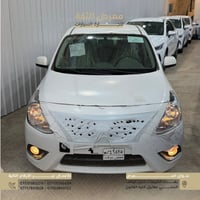 🚗 Nissan Sunny  ✨ المواصفات:  ✅ محرك 4 سلندر 1500 CC ✅ شاشة وسطية ✅ كا...