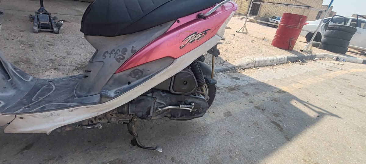 إسلام عليكم ماكس منغولي دراجه نضيفه شلعه ومعدل شرط سلف هندر اشاير لايت كلها شغاله بوشه49 عليها صالنصه FM مزوده طلقات بلعافيه عل ياخذها بيها نقص عداد كيلمتر وشي بسيط سعرها 500وبيها مجال رقمي*********** 🌹
