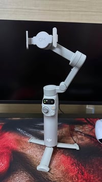اوزمو DJI • موبايل ٧ • ضمان سنه
