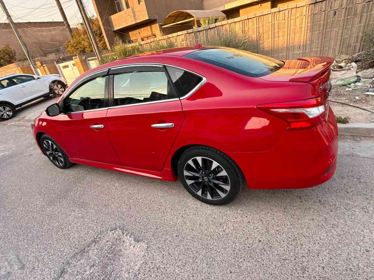 نيسان سنترا SR موديل 2019 ماشيه 110 ميل تدفئه كشنات لايت وبلوجكترات زينون اصلي  كشنات جلد رقم بغداد بدون صبغ بس بارد ب بيبان العكس السايق ومبدل جاملغ نفس اللون صبغ بس دعاميه اماميه والسياره مبدل كير مكان السياره بغداد /العامريه للاستفسار  *********** السعر 108 وبيهه مجال بسيط للشراي
