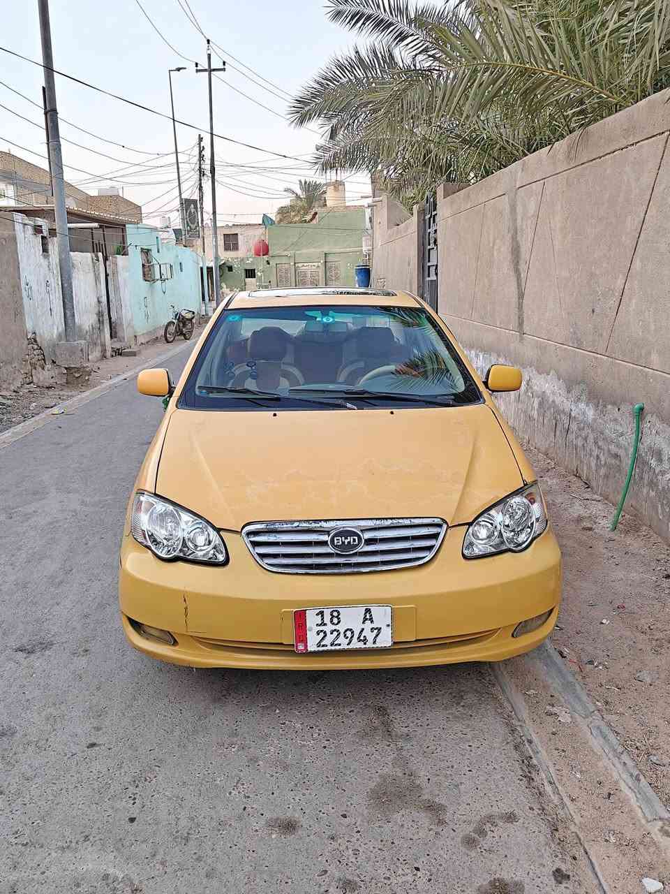 Byd 2013  كير اوتوماتيك محرك وكير لانسر كير ومحرك كفاله تبريد ثلج تخم تاير جديد ستوني شادهن  حداديه ممتازه   الكشر بي ضربه بس باب السائق  والباقي كفاله السياره بحاله ممتازه جدا لاتبخير ولا تنقيص السعر 38وبيها مجال المكان الديوانية الحمزه الشرقي ***********
