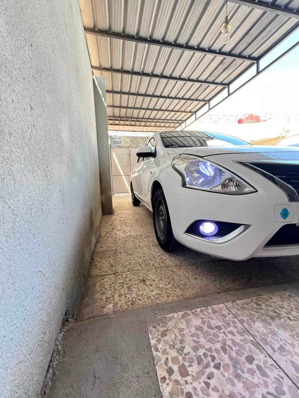 السلام عليكم نيسان صني موديل 2024 رقم بصره ب اسمي هندي ام البليته الزركه السياره مكفوله ماعده طخه بقبق الجنطه وره مامصلحه ع وضعها سياره ماشيه 87 الف سياره مدوشمه بالكامل طخم تاير قبل اسبوعين شاده السعر 120 ببيها مجال الشراي يتصل 

***********
***********

العنوان البصره الزبير
