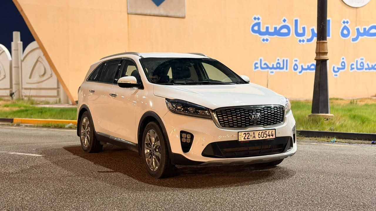 السلام عليكم سورنتو موديل 2018 للبيع خليجية رقم اربيل تحويل مباشر شوكت ماتريد راعيها موجود بالبصرة يحول بأي وقت
 السيارة جديدة مكفولة ماعدا بارد اباب الصدر بسيط كلش وطخة صغيرة بالصندوگ گد اصبع باقية مامسحوبة
ماشية ١١٥ الف فول مواصفات عدا البانوراما ويل كب ٢٠ كروم بصمة حساسات امامي خلفي كشنات كهرباء مري شفط جنطة كهربائية كامرة خلفية ومعروفة مواصفات الخليجي والسيارة جاهزة من گير ومحرك وحدادية وتخم تاير كلهن جدد وتبريد ثلج (٦سلندر ) 
سعرها ٢٠٧ وبيها مجال للشراي حگ الجية 
مكاني البصرة حي بغداد خلف مجلس المحافظة الجديد 
للاستفسار اتصل على الرقم 
***********
