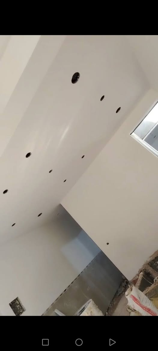 > خلفة بياض درجة أولى 👷‍♂️
> شغل نظيف وعدل واستلام مهندس
> 
> خدماتنا:
> ✅ جص وبورك
> ✅ لبخ سمنت 
> ✅ التزام بالوقت ونظافة بالعمل
> 
> 📍 المكان: بغداد - اشتغل بكل المناطق
> 📞 للاتصال والواتساب: ***********
> متوفر للعمل يومياً
