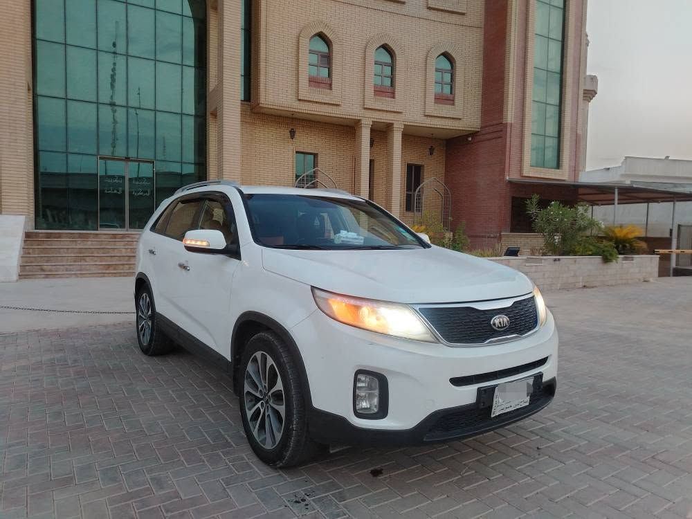 كيا سورينتو موديل ٢٠١٣ رقم صلاح الدين كير محرك صدر تايرات تبريد كهربائيات شرط وشغالة محدثة ٢٠١٤ سنوية لل ٢٠٢٩ بدون صبغ بدون حادث وارد خليجي محرك اربعه سلندر بيع فقط ونقد  ب ١٤٠ ورقة مكان السيارة تكريت مكلف بالنشر الاتصال بصاحبها ***********. تكريت, صلاح الدين
