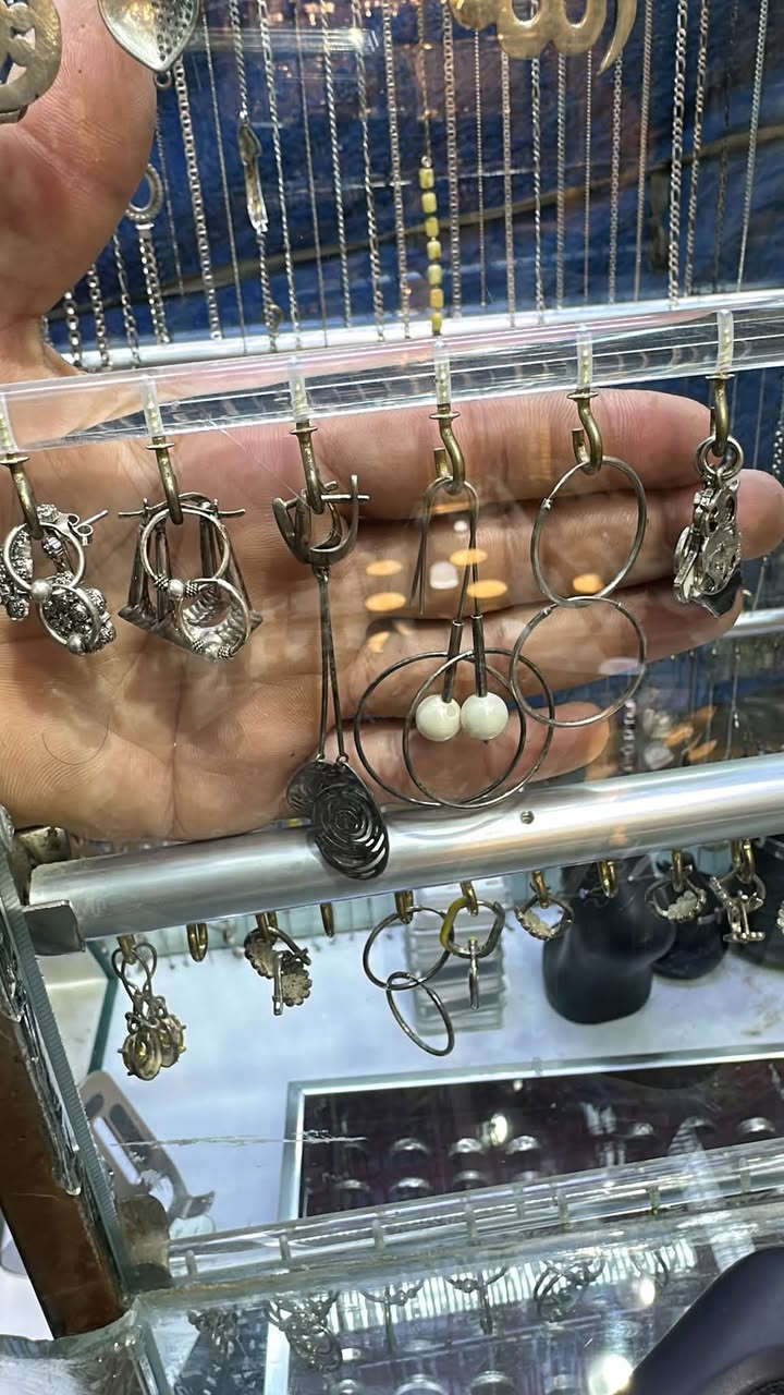 فضة ٩٢٥ • كمية كاملة