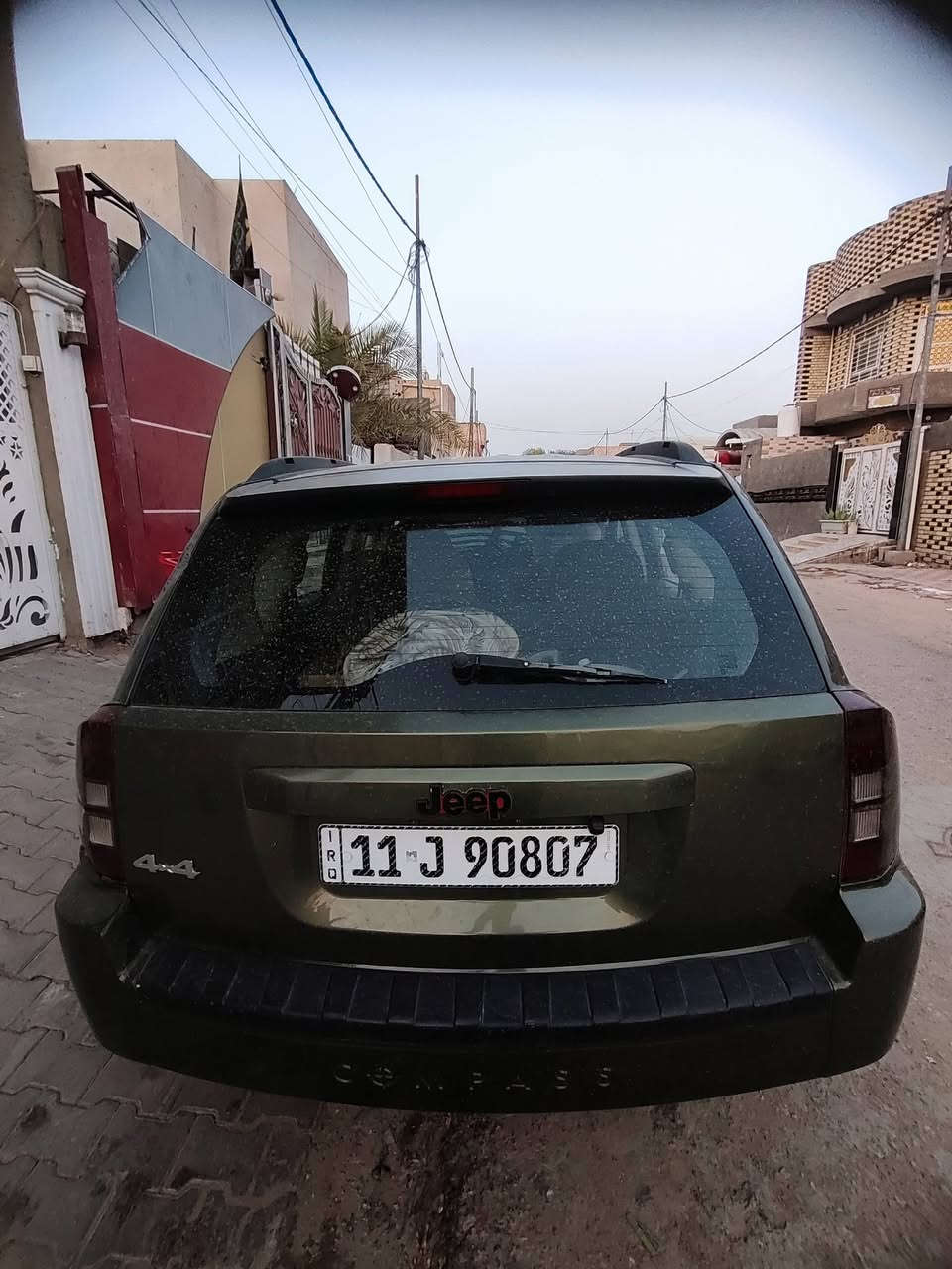السلام عليكم جيب كوماس مديل 2008رقم بغداد الدولي سنويا 2031
سياره جاهزة من كل شي كير ومكينه خير من الله سياره شرط الفحص 
مسبوغة اقل لحزام ابيع حزام اثر جراد سنتر وشاشه وكامره فرويل مكينه ٢٤٠٠ كير ست نمر بيها مواصفات خير من الله 
 مكان سياره نجف 
  رقم الهاتف ***********
سعر خاص 
كروب جيب كومباس 
Jeep Iraq- جيب العراق
