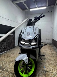 بومبو • شحن • ٦بطاريات