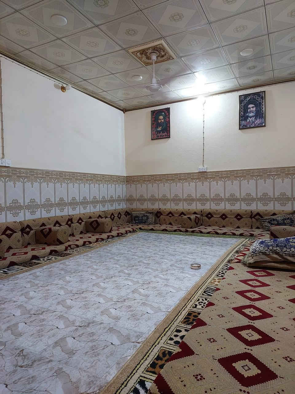 ♦️بيت للبيع
بيت ركن طابو صرف المساحة 215م يرهم استراحة أو حسينية للزائرين _الموقع طريق كربلاء_طويريج شارع الحافظ_قرب مدينة الزائرين والسعر زين مريح

للاتصال *********** 

@إشارة
