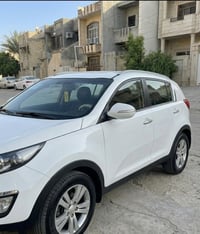 سبورتج ٢٠١٢ • ١٢٥٠٠٠ ميل • مكفول مكينة وكير