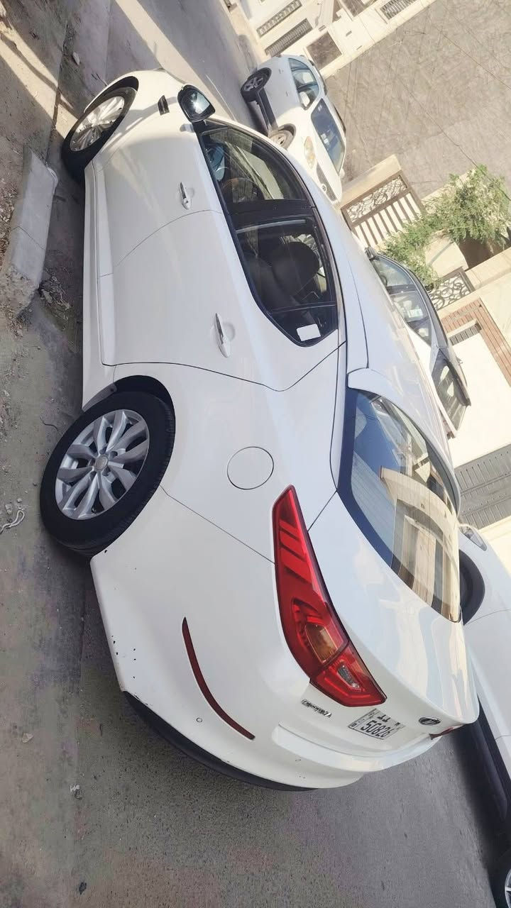 اوبتما خليجي موديل ٢٠١٤ رقم بغداد بسمي هزه وسنويه جديده محرك ٢٠٠٠دوش كير اوتوماتيك ماشيه ١٧٥كيلو مكان العامريه، بغداد للاستفسار *********** بغداد, العراق
