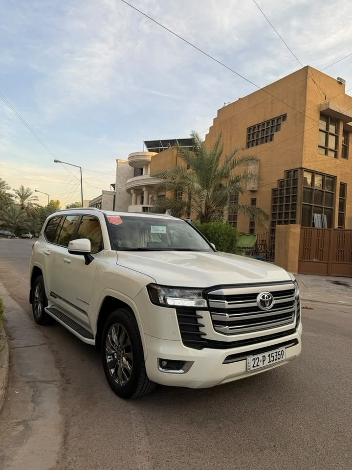 لاندكروزر جي اكس ار • ٢٠٢٢ • ٥٨ الف