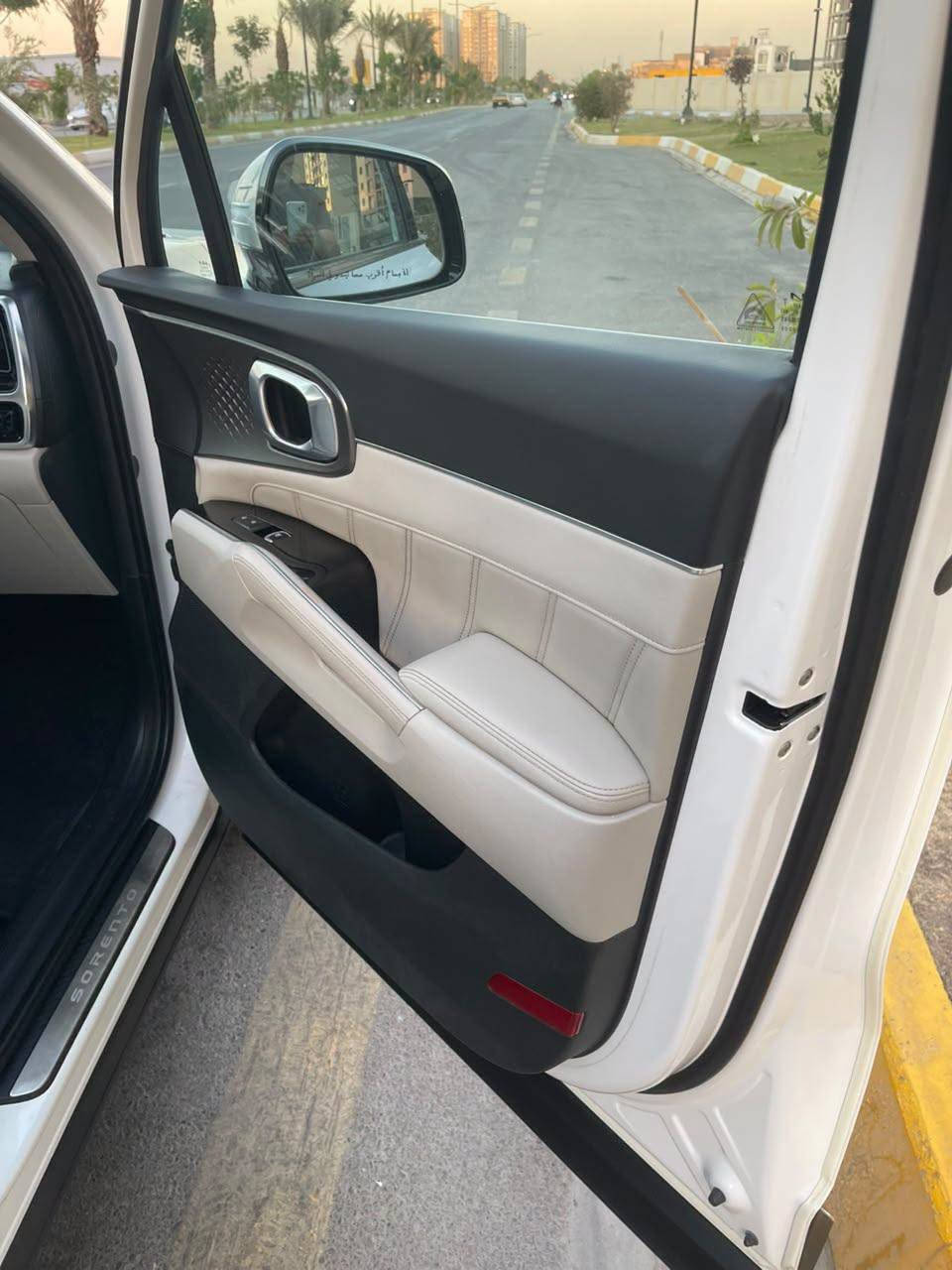 🔥 KIA SORENTO | 2023 🔥

🇬🇨 خليجي
⚙️ محرك 6 سلندر
✨ بانوراما
🛣️ ماشية 92,000 كم

سيارة موديل 2023 بمواصفات مميزة ومناسبة للباحث عن الراحة والقوة.

📞 للاتصال:
***********
