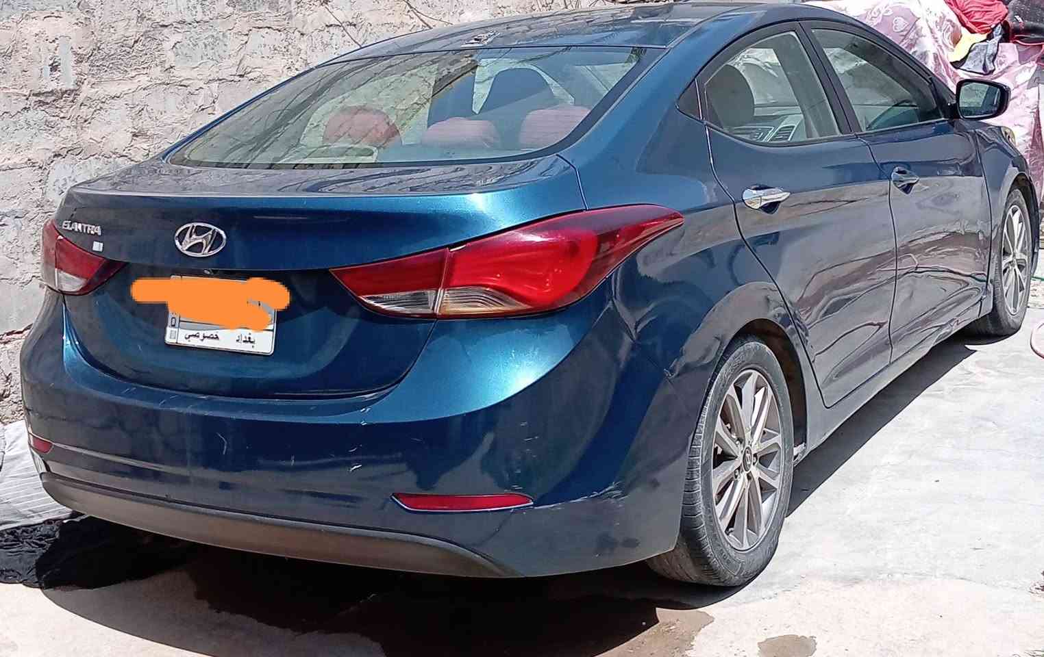 النترى ٢٠١٦باسمي
فول تحكمات وكامره خلفية
محرك,1800
داخل لونين 
حادثها بابين وجاملغ خلفي بدون دواخل عدى*********** اصبع بالتكمة مال باب
كير محرك تبريد ثلج كله كفاله
98وبيها مجال مكاني بغداد
