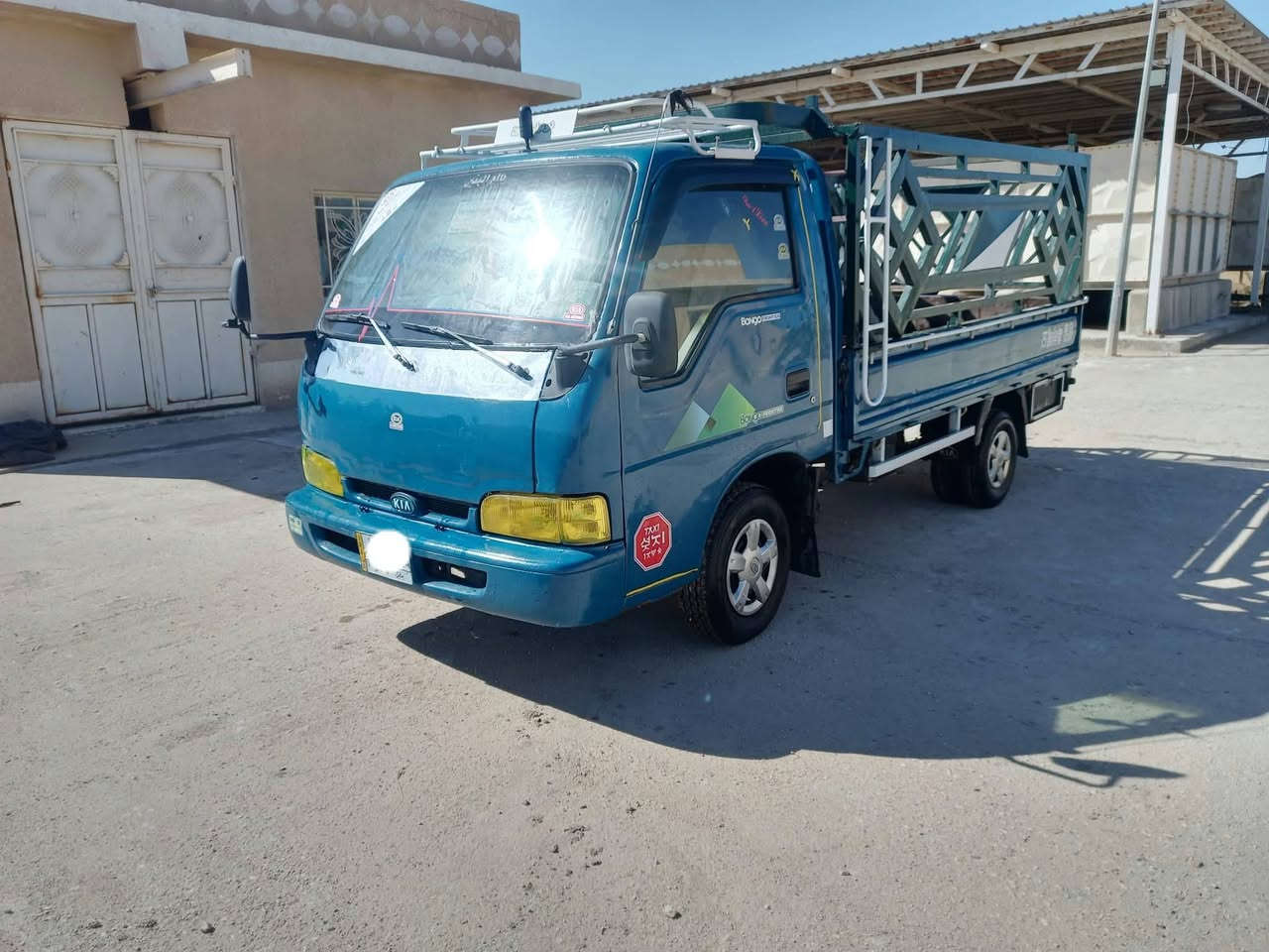 السلام عليكم اخوان هذا سياره رفعت بيها كتاب حجز وباجر اعمم عليها هذا رقمها 26558 بابل بسمي ستار جبير ***********
