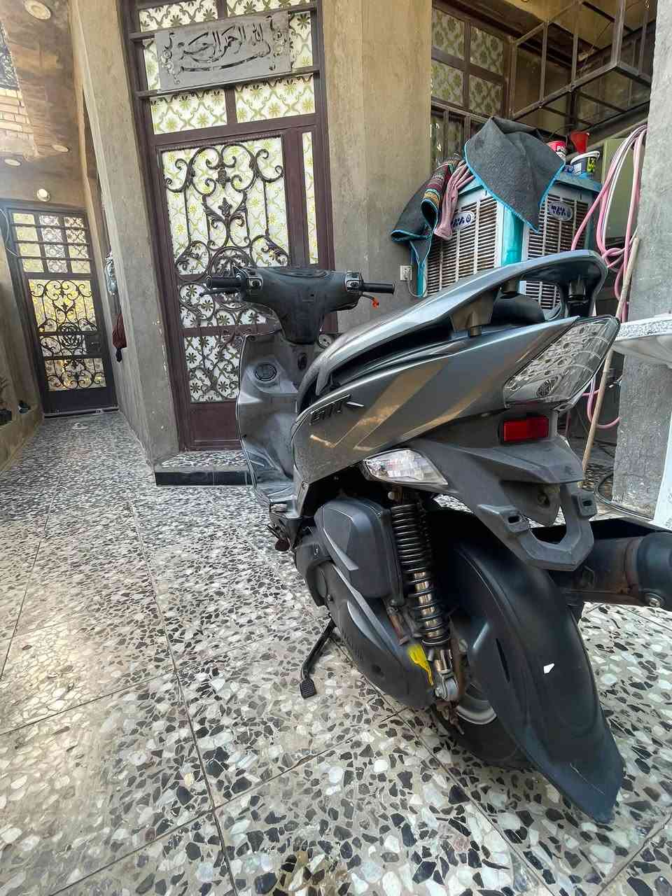 سلام عليكم 
جيتي ار البيع مكفوله كفاله عامه
قبل شهر نازله من رمبه 
ماشيه 14 الف 
جيب فيتر وفحص

***********
مكاني بغداد الشعله
