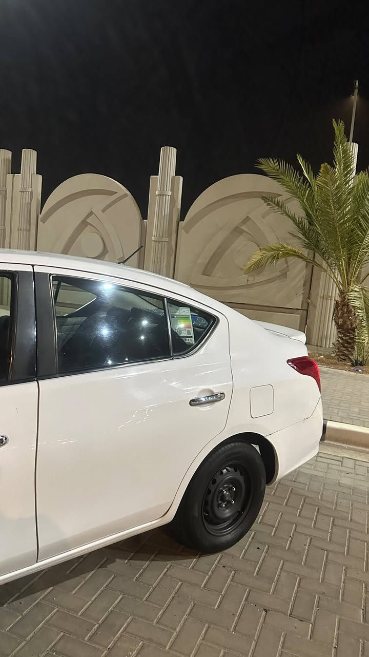 السلام عليكم نيسان سني هندي مديل 2019 بليته زركه الرقم البصره حره السياره مكفوله من التبديل والصبغ والضربه بيه بس اماكن بارد (4) و الخياس واضح امامكم الي بل قماره السياره حلوه وجاهزه من حداديه وتخم تاير جديد كير +مكينه كفاله السعر 85 وبيها مجال للشراي الهاتف (***********) مكانها بصرة القبلة معارض سيارات البصره للبيع وشراء معارض البصرة الرئيسية لبيع وشراء السيارات
