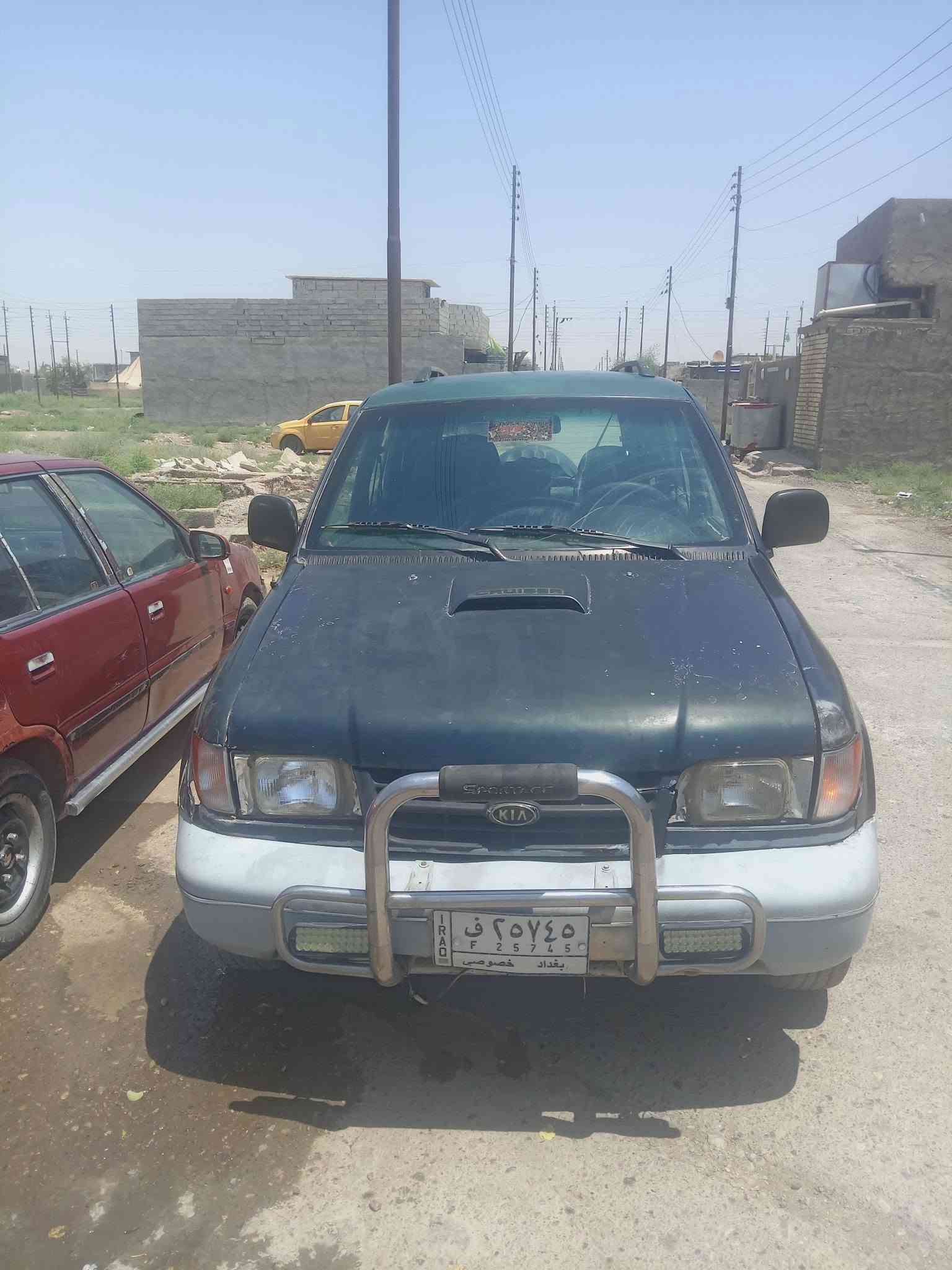كيا سبورتج ٩٣ للبيع السعر 32 وبيها مجال العنوان بغداد حسينيه المعامل مقابل معمل غاز الرصافه رقم الهاتف ***********
