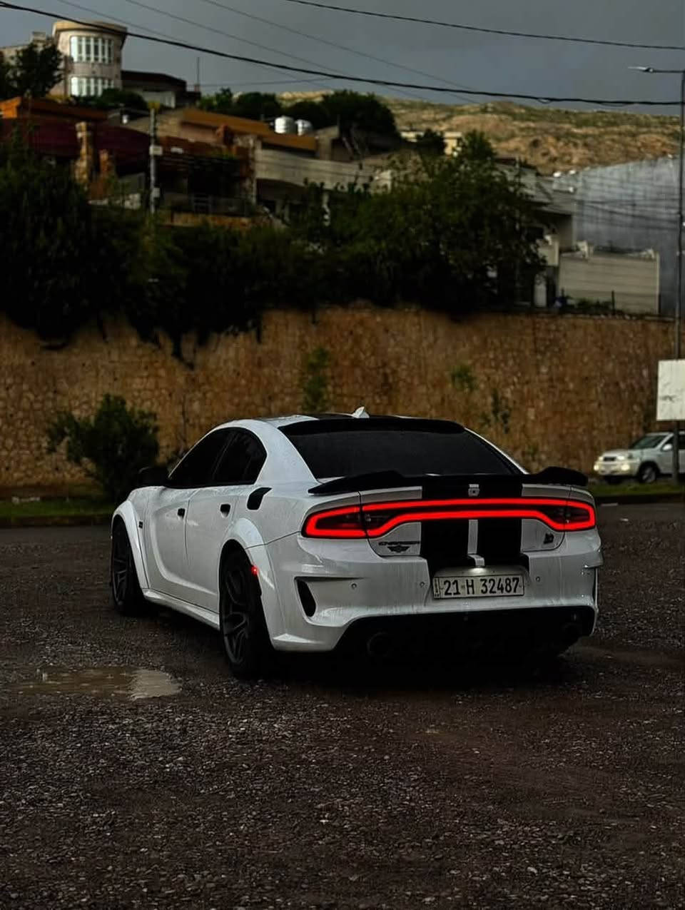 تشارجر سكات باك • V8 ٦.٤ • ممشا ٦٩ الف