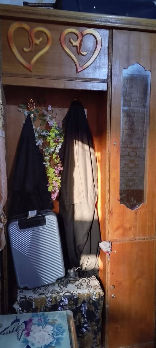 السلام عليكم كنتور خشاب وزاويه للبيع مستعمله الكنتور يريد تعديلت بس الزوين كلش نضيفه ***********
