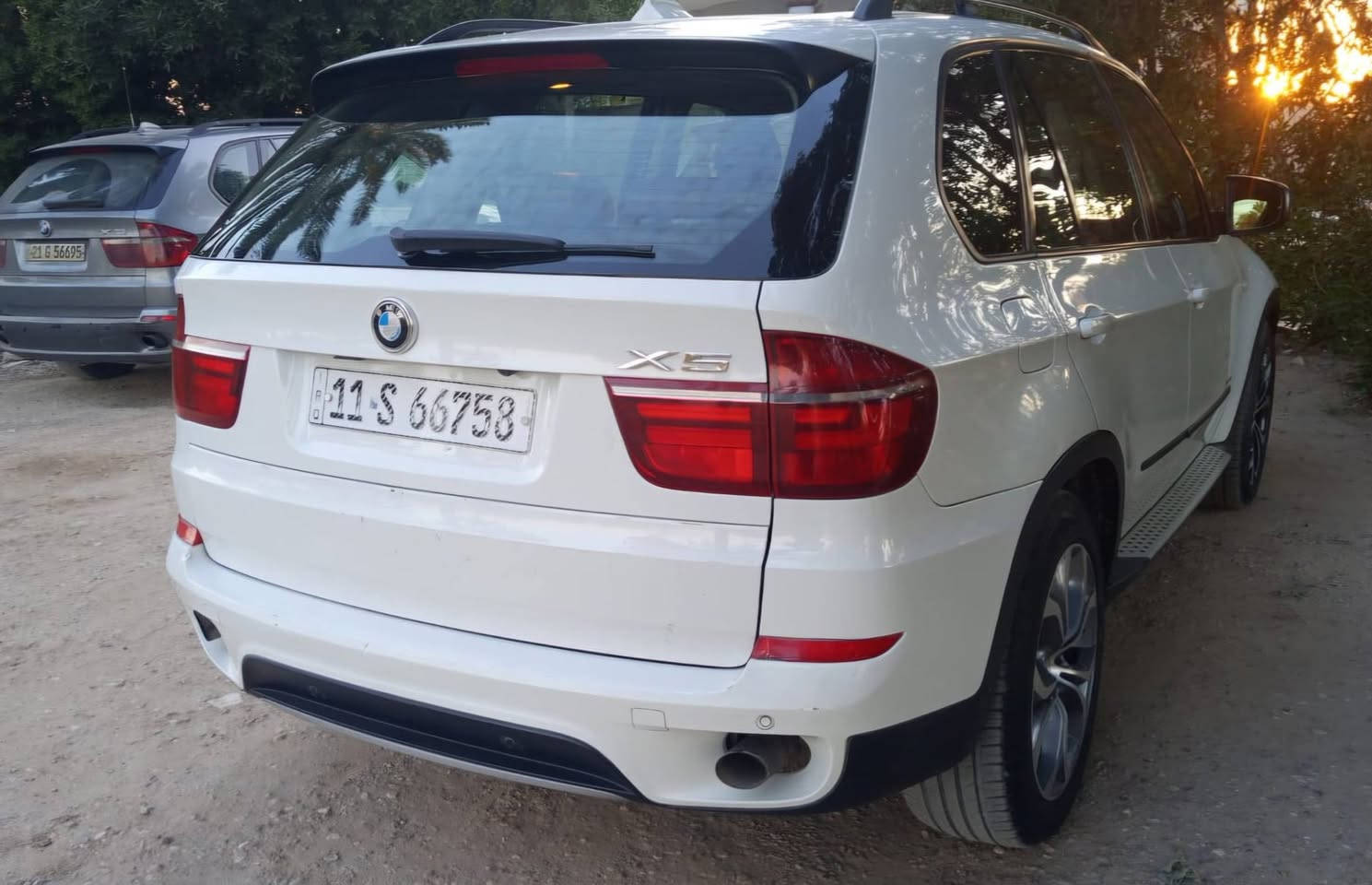 BMW.X5.  2011. فول مواصفات.                        مكان السيارة.بابل.الحله
رقم بغداد بأسمي تحويل مباشر سنويه رقم جديد
السيارة تبديل قطعه واحده مع الدعاميه الاماميه
وارد امريكي تكدر تشوف الحادث حسب رقم الشاصي.  للتواصل اما الباقي الكل مكفول
*********** واتس اب
الاتصال ***********
