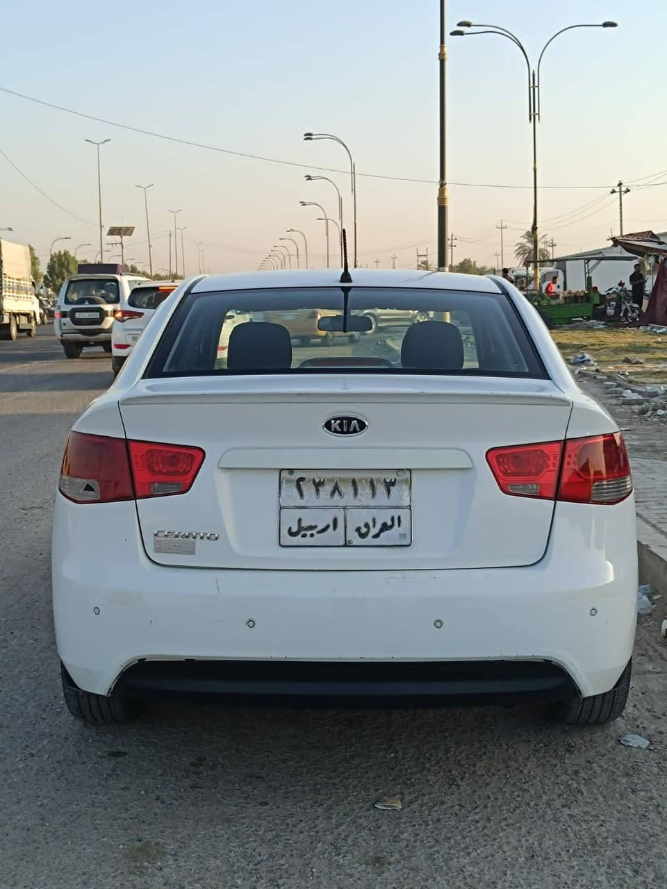 للبيع فقط سيراتو ٢٠١١
محرك ١٦٠٠
رقمها اربيل 
وكالة 
 بيهة ثلاث قطع .. وبعض الرصعات .. بدون تبديل 
تبريد بحالة ممتازة 
كهربائيات جيدة جدا 
كير ٦ نمر .. ومحرك الحمد لله 
تايرات بحالة جيدة جدا مع تخم جديد امامي 
الوكالة باسمي ..
السعر ٨٨ بي مجال قليل
***********
بابل / الحلة
