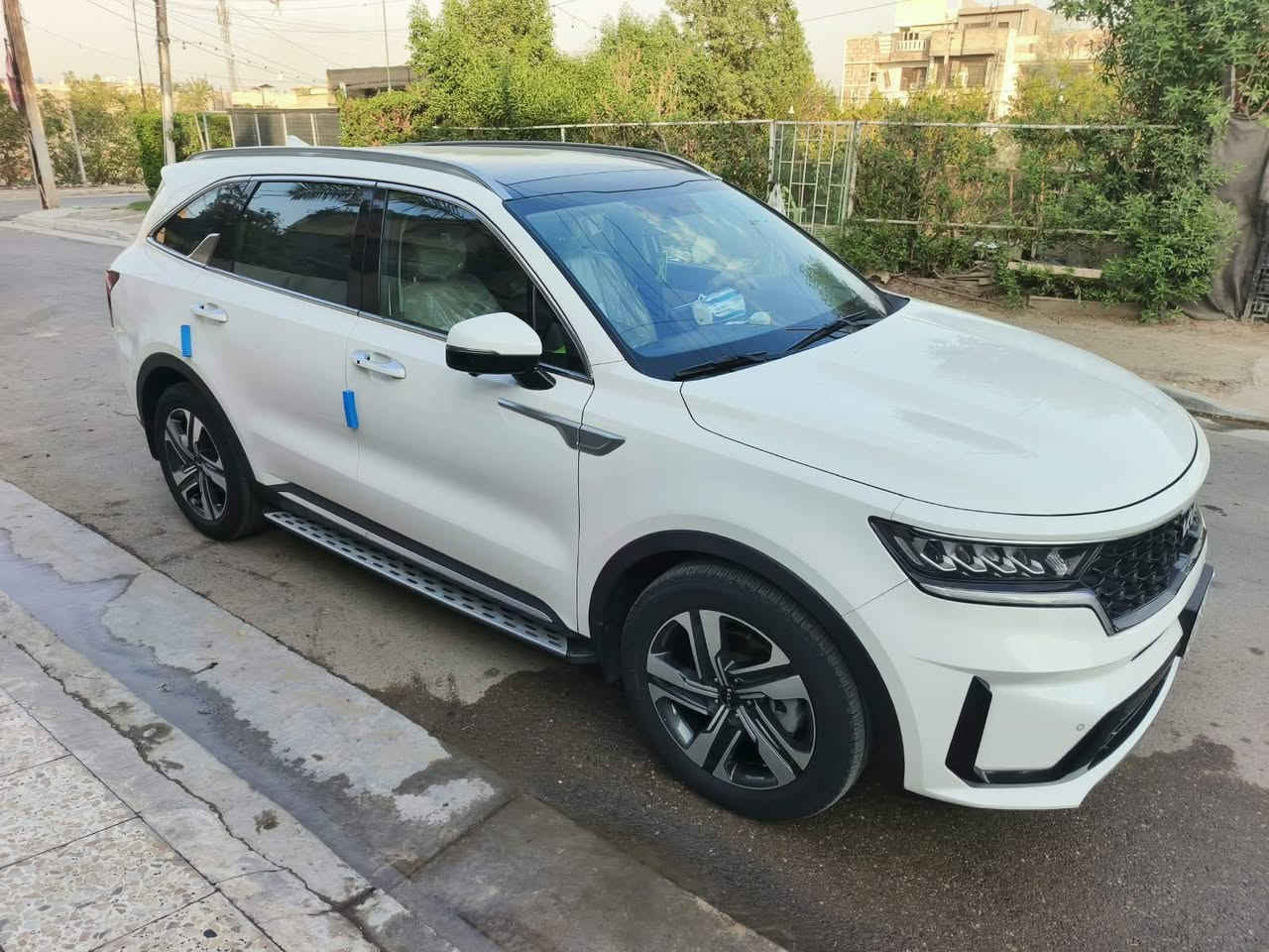 سورنتو شمالي بسمي سليمانيه شرط التحويل فول للاخير اعلى فئة موديل 23 كفاله عامة ماشية 32 الف كيلو السعر 30 الف دولار  وبيهه مجال للشراي بغداد حي الاعلام ***********

