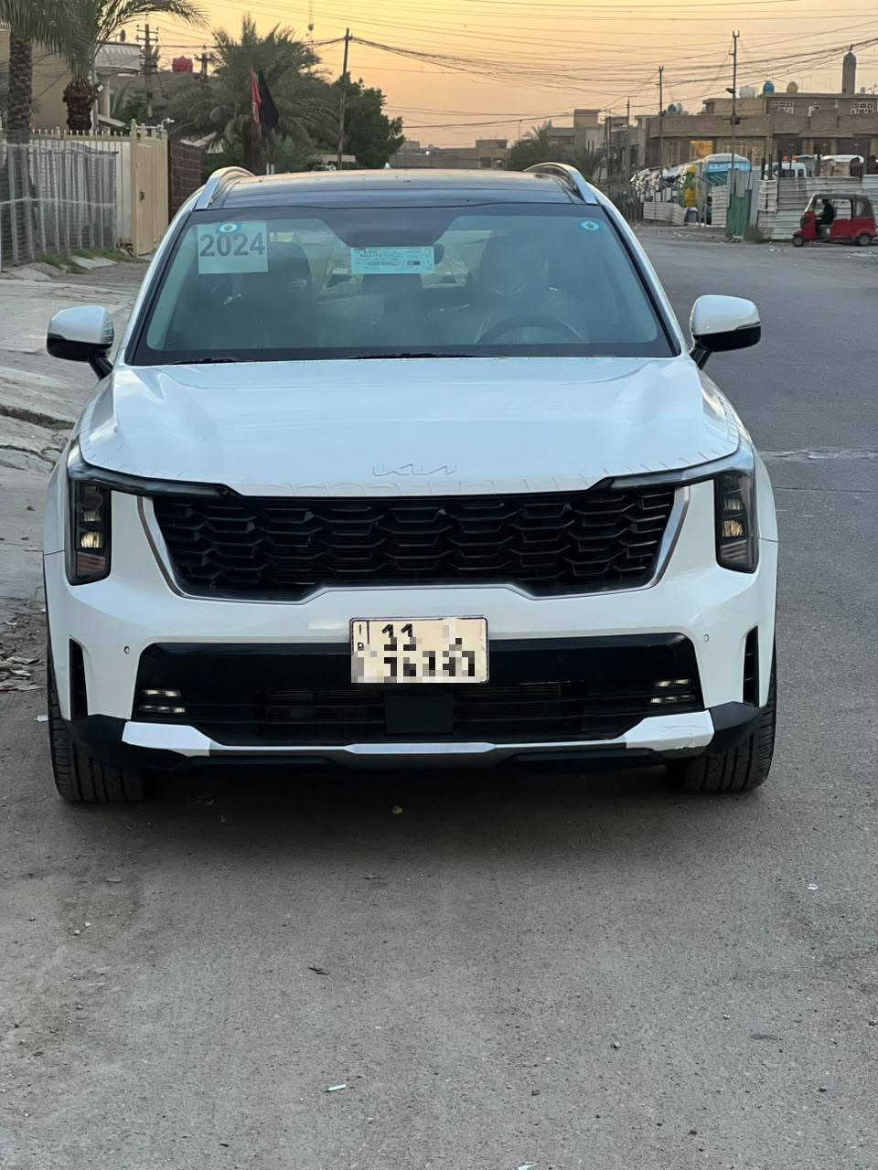 السلام عليكم
سورنتو خليجي رقم   بغداد بسمي  موصفات السياره فول ماعده (الفورويل  المواصفات
.............................
بانورامه/ويل ٢٠
 الموديل 2024
 سعة المحرك 6V 3,5L
 كير ماوس
 حساسات أمامية 
 حساسات خلفية
 لايت زينون 
 ويل كب 20
 قبضات أبواب من الألمنيوم
 مفتاح التشغيل بصمة تشغيل عن بعد 
 فتح الصندوق كهرباء
 شاشه متصل 
 الانارة الداخلية هالوجين 
 المقاعد لون أبيض
 حركة المقاعد الأمامية والخلفيه كهرباء
 7 راكب 
 مثبت السرعة Cruise
 شفتات سرعه
 تبريد شاشة
 3 قطع تبريد 
 هاند بريك بصمة  
 نظام مانع الانزلاق
 نظام نزول المنحدرات
