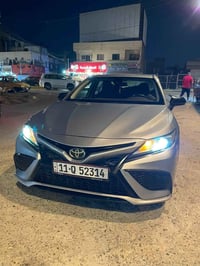كامري موديل 2022 حادث جاملغ وبنيد بدون ايرباك اني مستوردها ع ايدي موصف...