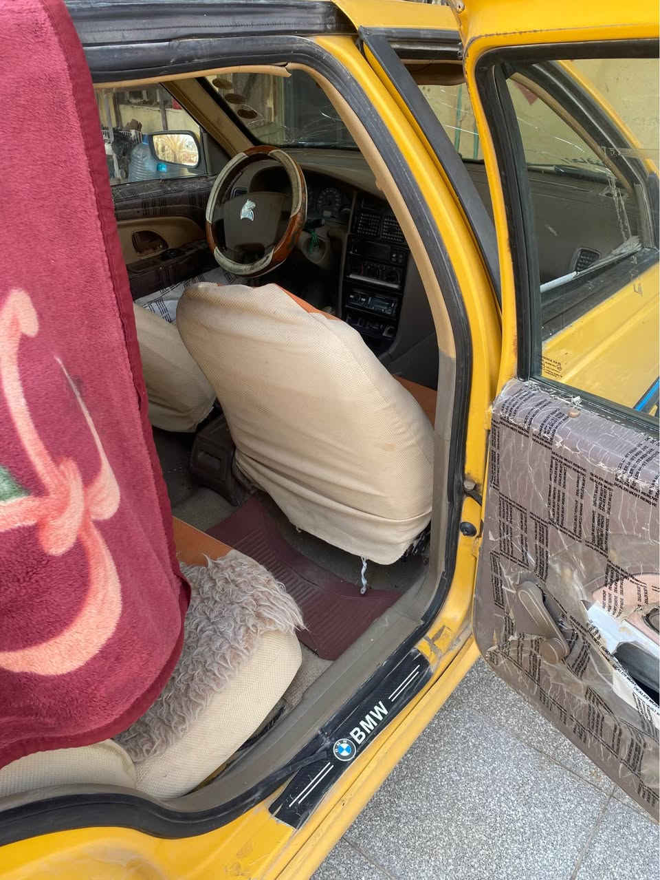 سلام عليكم بيجو 405 رقم بصره سنويه لل٢٧ تحويل يمتا ماتريد غرامات مصفره سياره جاهزه عوزها ترتيب قليل البدي شوف العين مكينه كير حداده حلوات رايدها ب٢٥ وبيها مجال مكانها بصره رقم*********** البصرة, العراق
