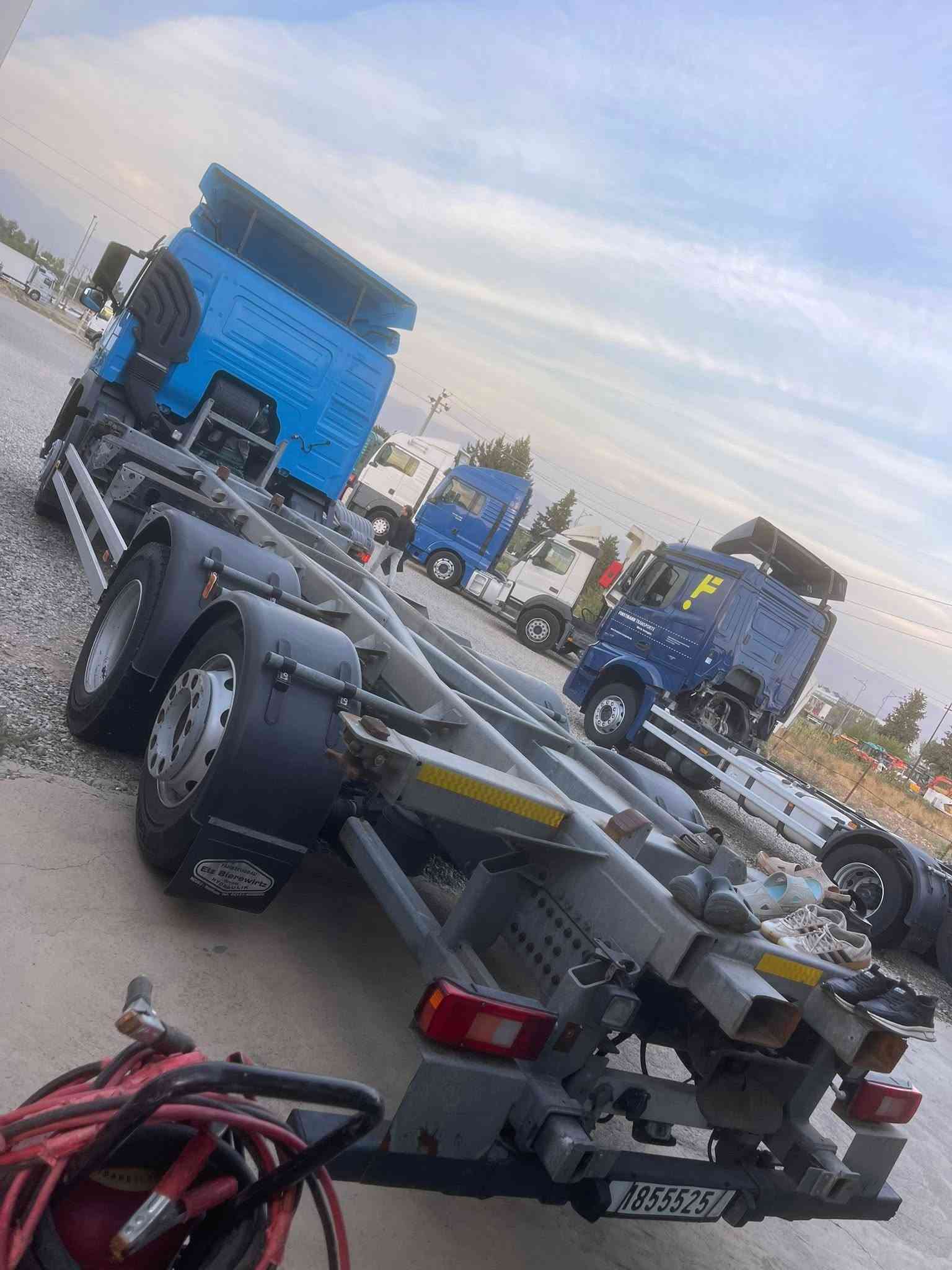 فولفو • FM410 • جديدة
