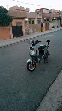 دراجة شحن • R9 • رخصة الادمن
