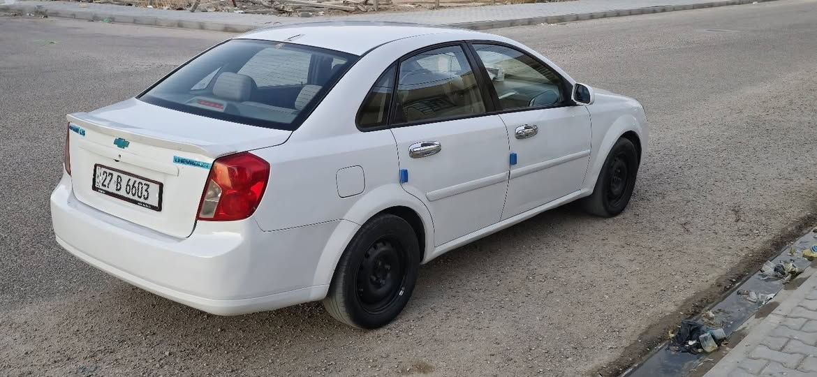 أوبترا 11
السياره جاهزه من كلشي 
شاشه + تحكم ستيرن 
تبريد جاهز مابي نقص
حداديه جاهزه 
بيها رشات صبغ 
اي ضربه وتبديل مابيها 
بأسمي السياره 
70 ورقه وبيها مجال بسيط 
***********
