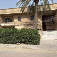 للبيع195م جبهه15م نزال13م بناء كلاسك وموقع ممتاز سندمستقل بغدادشارع فل...