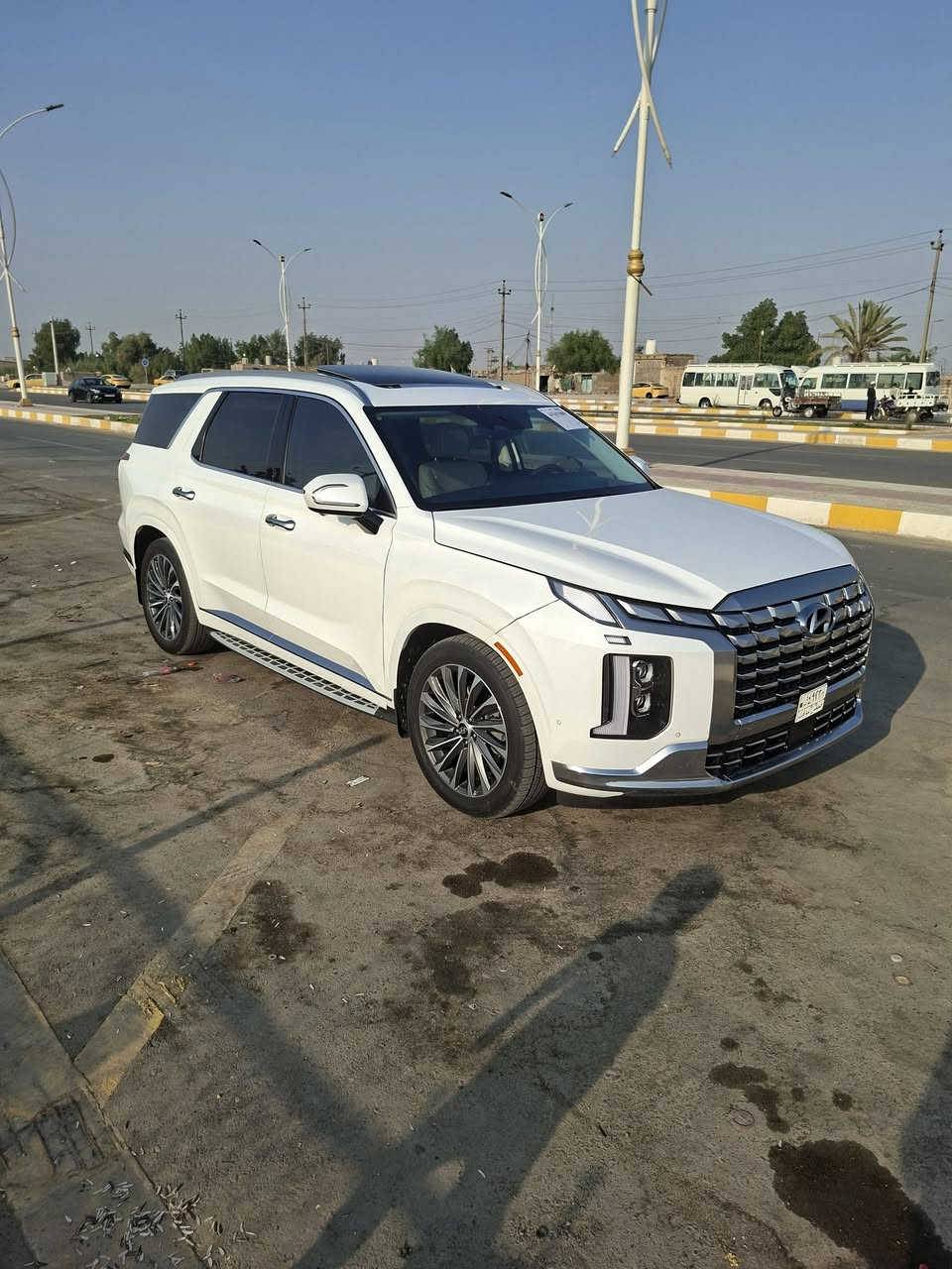 بلسايد كلكرفي ابيض وارد امريكي 2025
دخول جديد شهداء ذي قار
حادثها جاملغ الايمن بارد فقط بدون صبغ 
داخل ابيض 
تقديم وترجيع على البصمه 
فتحتين
كامرات 360درجه 
ماشيه 14 الف
هواي بعد بيها مواصفات 
معروفه مواصفات كلكرفي ما حاجه اذكرها
سعرها مناسب
للتواصل ***********
