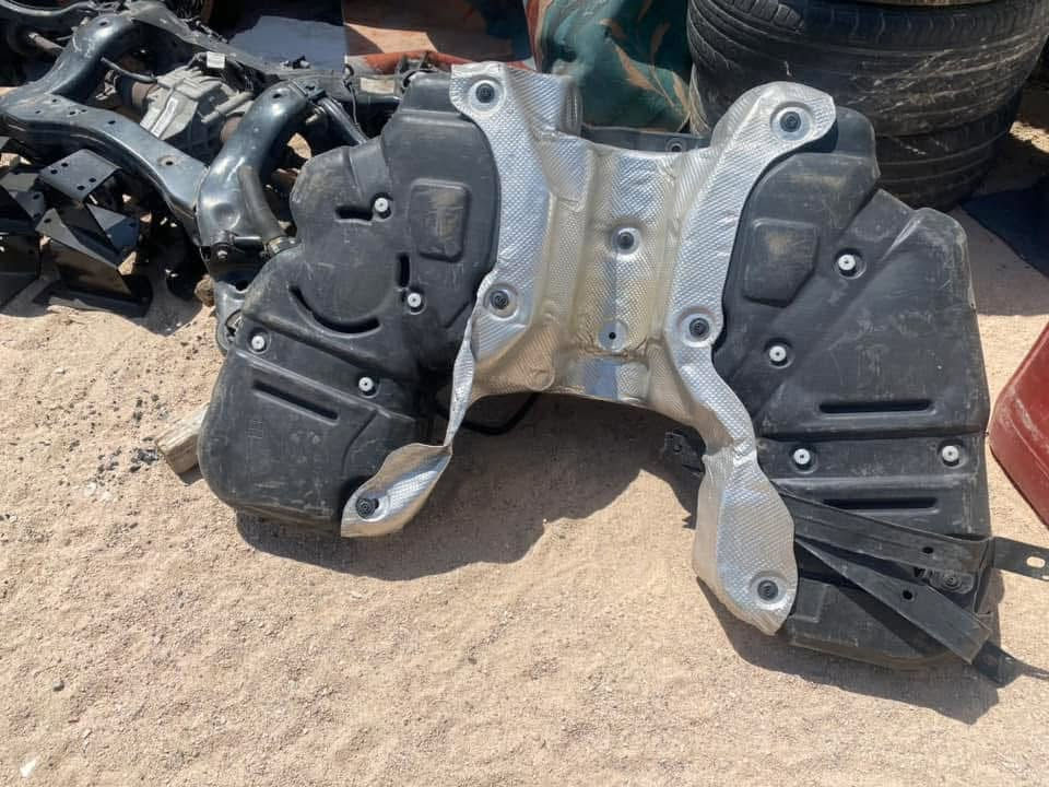 تانكيات بانزين نضاف كلش جيب ودورنكو مال كصات
يوجد توصيل 🚚 لكل العراق
مصطفى حارث 
***********
