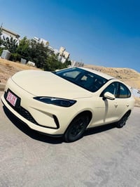 تاكسي • ٢٠٢٥ • ٣٠٠٠ كم