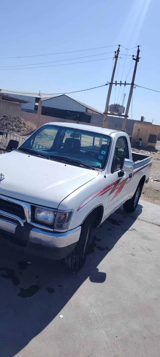 بعد رخصه الأدمن سياره للبيع موديل 2000سياره جاهزه حار بارد مابيها كلشي سنويه لل30.الشرعي موجود تحويل ثاني يوم  بيها صبغ شي قليل من صفحه السكن  مكان السياره كركوك الحويجه ناحيه الرياض الاستفسار الاتصال***********
السعر المطلوب( 85)وبيها مجال قليل المو شراي لا يتصل رجآ
