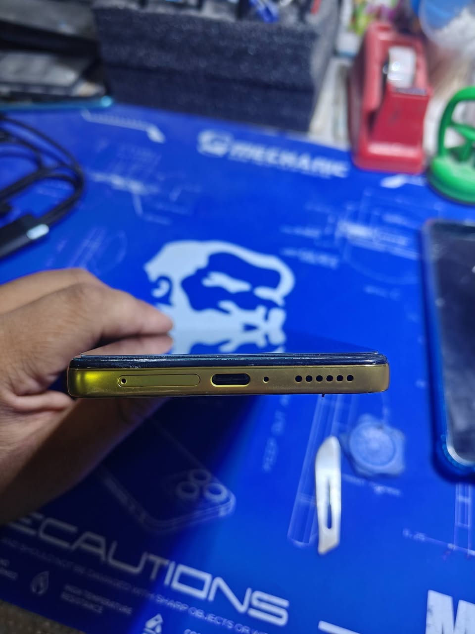 Poco x4 pro 256/8 GB
موبايل بوكو x4 برو 
ذاكرة 256 
رام 8
بطارية 5000
شحن سريع بقدرة 67 واط 
الجهاز مبدل بية شاشة اصلية 
وكامراتة مغوشة بيهن وصخ يحتاجن تنضيف 

سعر 150 وبية مجال قليل 
يرهم بيع ويرهم مراوس 
العنوان الزاب قرية اشريعة 
***********
