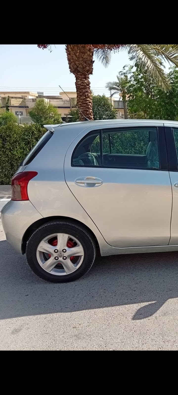 تم إعادة النشر بسبب الوعود الكاذبة تيوتايارس ٢٠٠٧ مصبوغة عا درجه أولى فرن حراري الداخل على وضع الشركه جداً نظيف تبريد ثلج محرك حجم ١٣٠٠ جداً اقتصادي السياره حلوه ونظيفه وعالخيرالي يأخذها السعر ٦٥وبيهامجال للشراي للأستفسار اتصال أو واتس ***********
